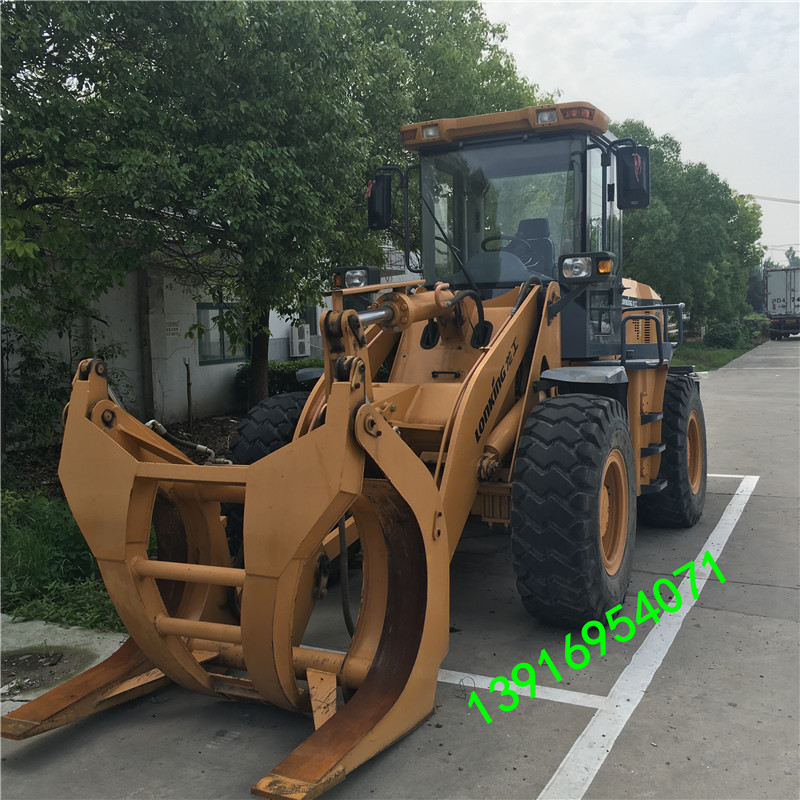 龙工30夹抱装载机