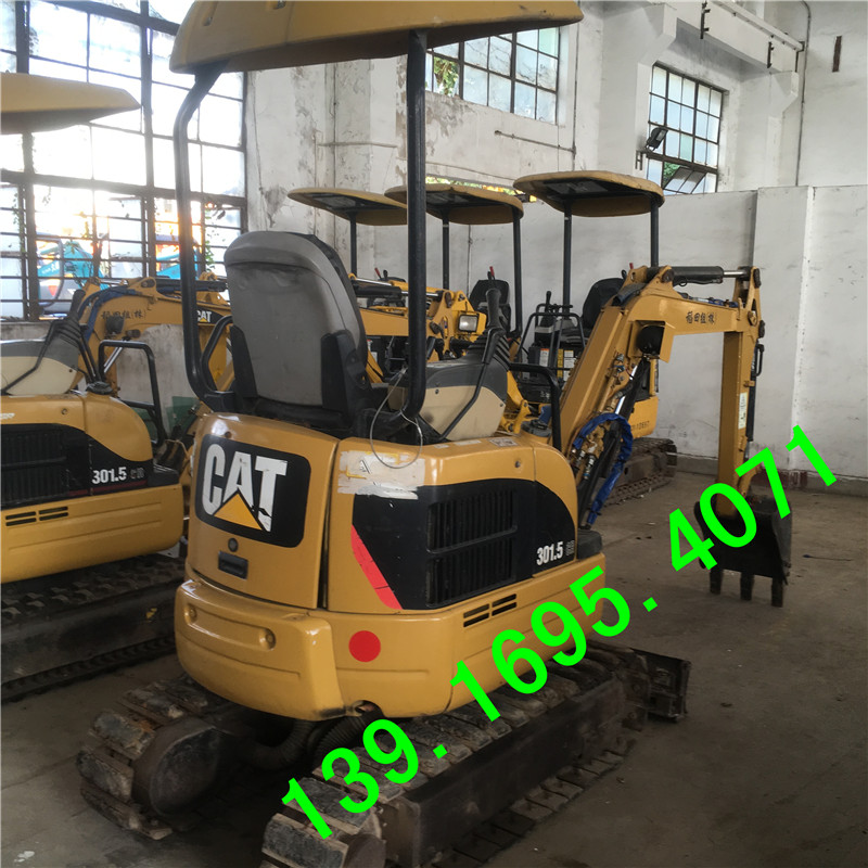 卡特301.5微型挖掘机