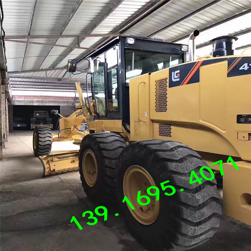 新款柳工418平地机