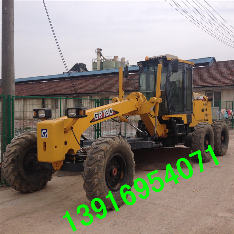 徐工GR180平地机